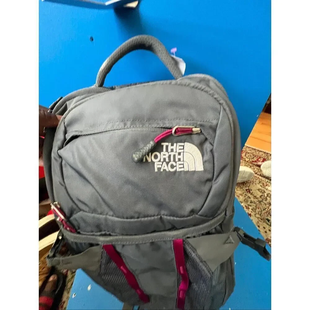 The North Face Recon Backpack Gray Pink Laptop Hiking Day Bag Padded Back ISSUES